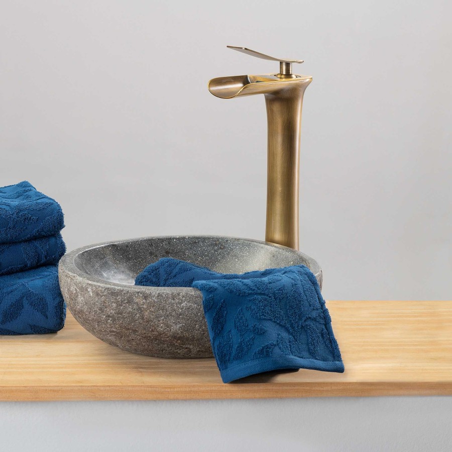 Bathroom & Spa | LIVING CRAFTS Norfolk | Soap Towel Nordic Fjord