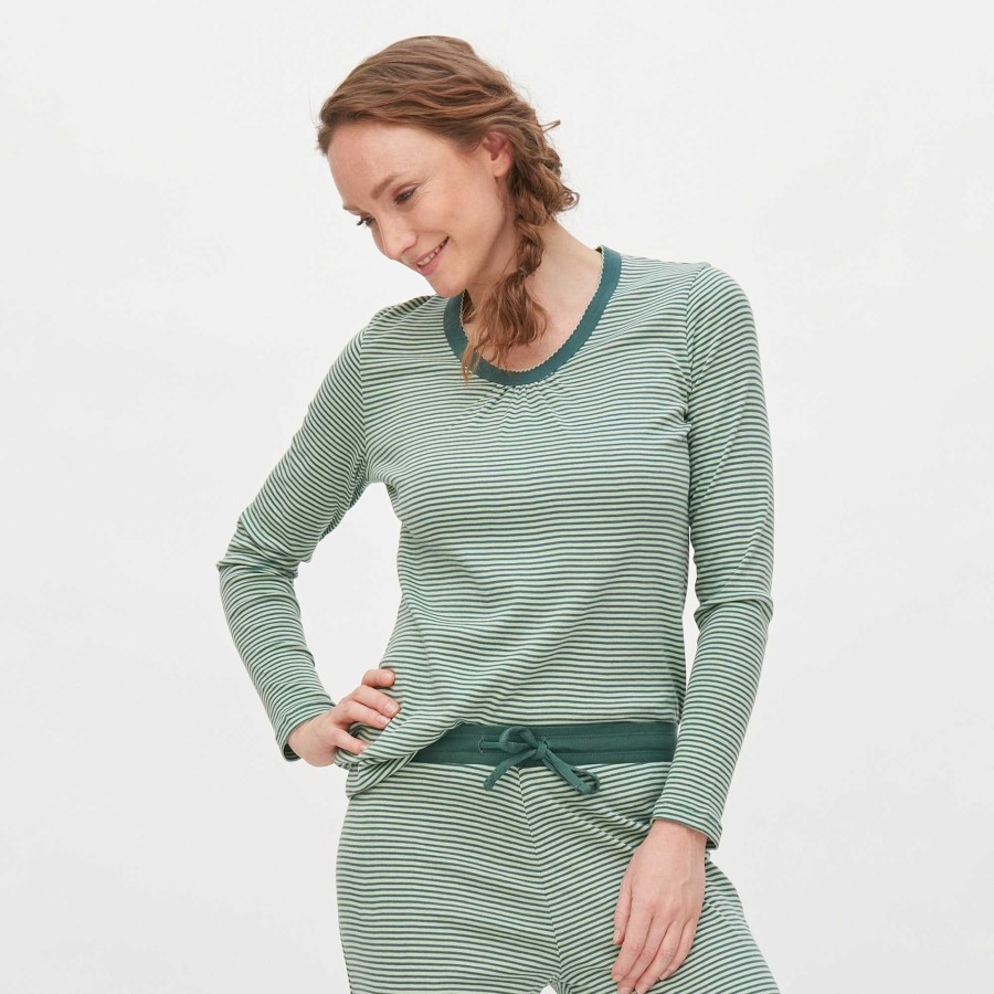 Pyjamas | LIVING CRAFTS Haily | Sleep Shirt Silver Pine / Misty Green